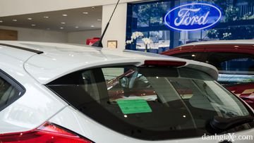 Đánh giá ford focus trend 2017 thiết kế độc đáo, giá bán cạnh tranh